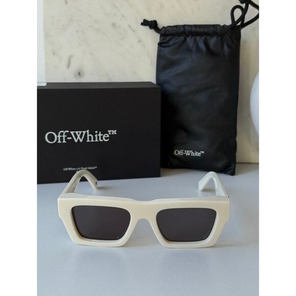 NEW Off White Oregon White Unisex Sunglasses - Picture 2 of 6